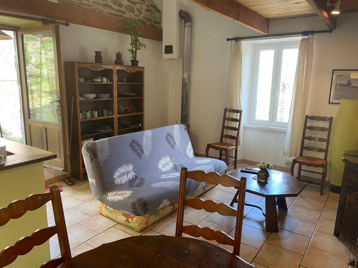 Charmant Petit Gite Au Coeur De L'Ardeche Saint-Melany Ngoại thất bức ảnh