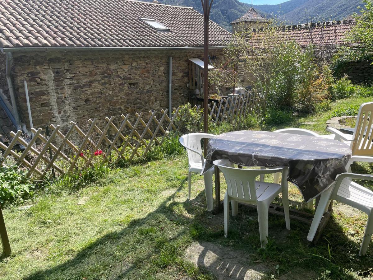 Charmant Petit Gite Au Coeur De L'Ardeche Saint-Melany Ngoại thất bức ảnh