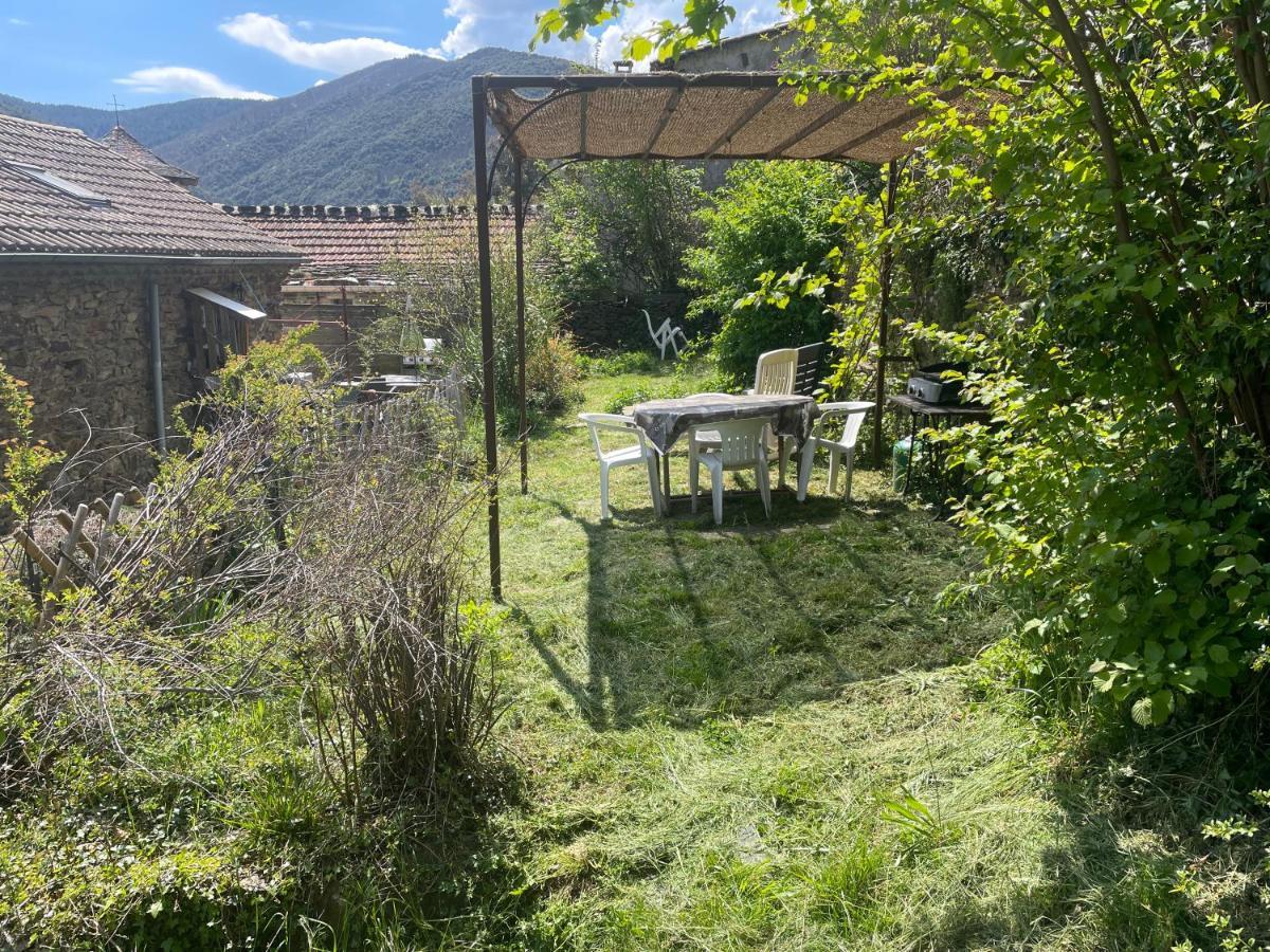 Charmant Petit Gite Au Coeur De L'Ardeche Saint-Melany Ngoại thất bức ảnh